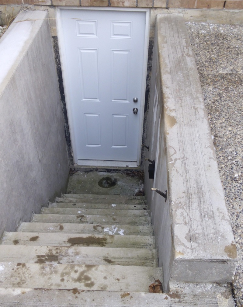 Aluminum Railings Basement Entrance Adept Services 416